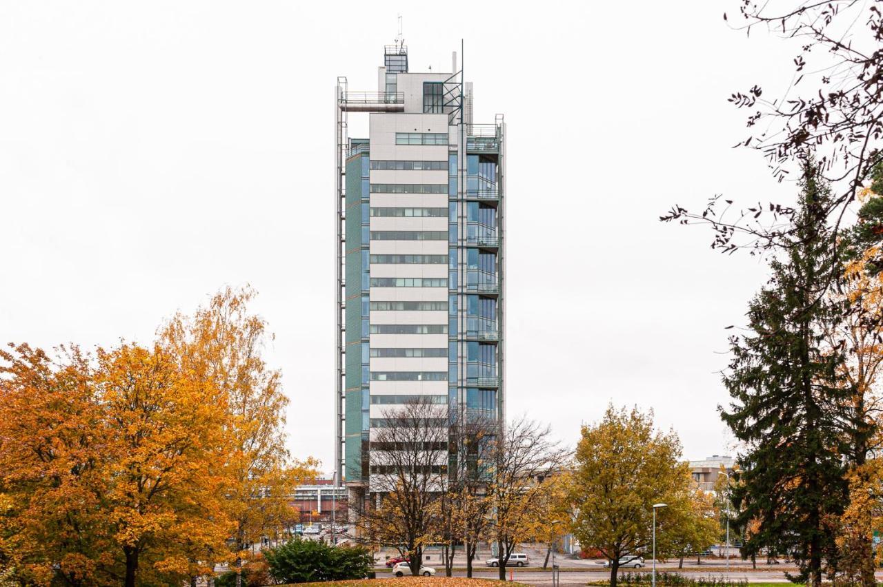 Apartment Sleepwell Itaekeskus, Close To Metro Helsinki